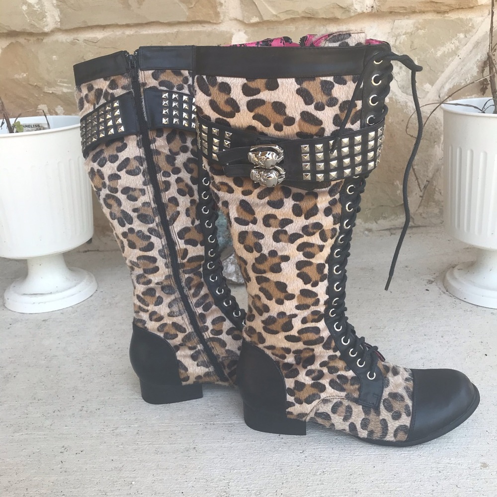 Leopard military boots